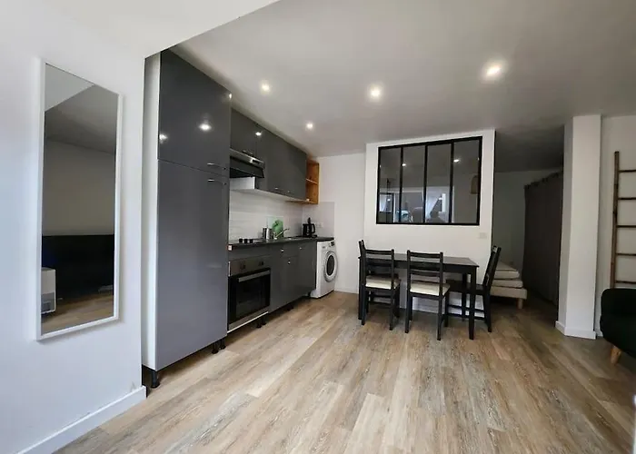 Appartement Charment Proche Paris 15 *